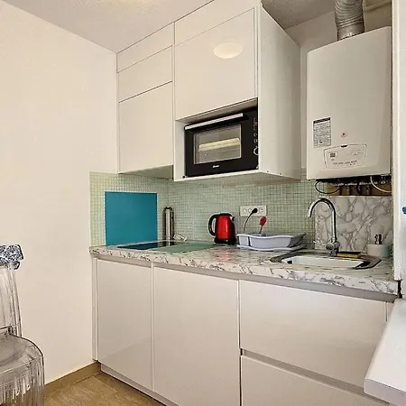 Spacieux A 150m De La 2 Terrasses Antibes