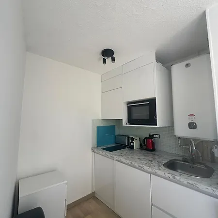 Spacieux A 150m De La 2 Terrasses Appartement *