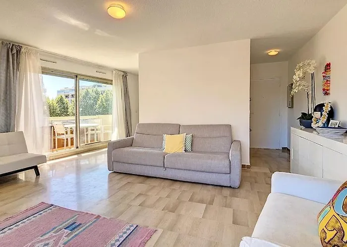 Spacieux A 150m De La 2 Terrasses * 昂蒂布